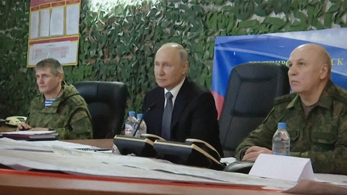 Putin visita cuarteles de las fuerzas rusas en las regiones de Jersón y Lugansk