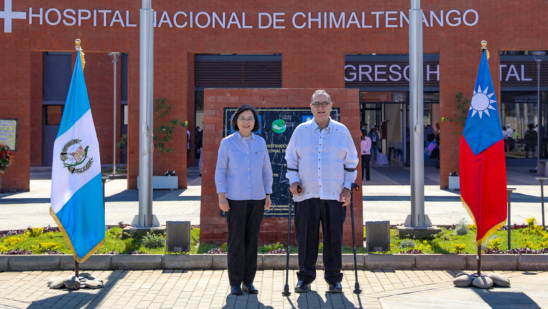 El presidente de Guatemala llega a Taiwán pese a las críticas de China