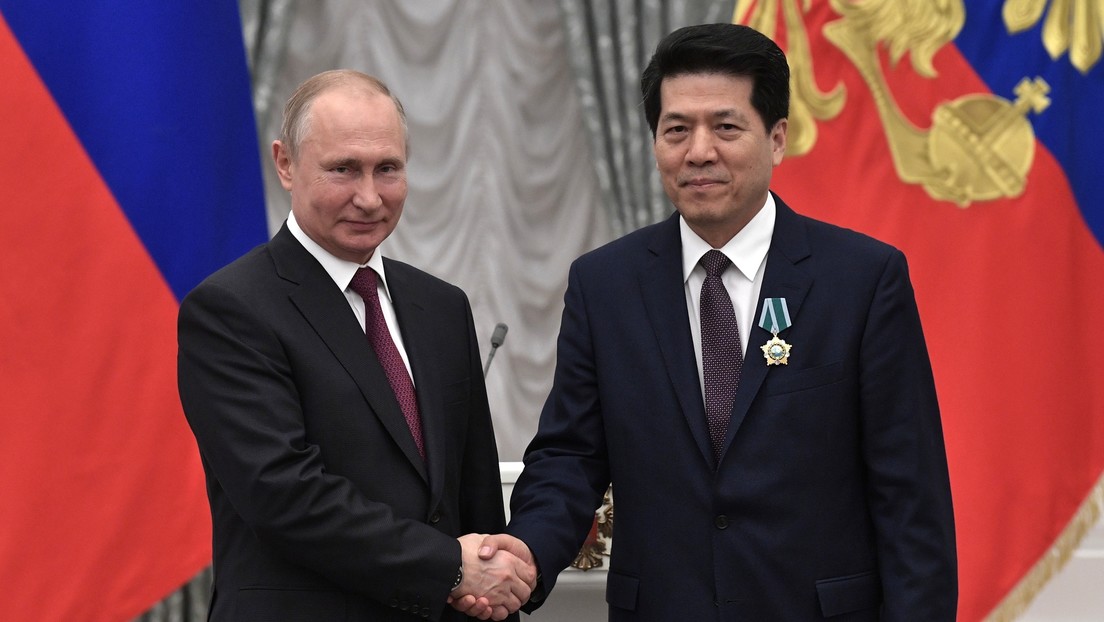 Xi Jinping enviará a Ucrania a un exembajador en Rusia para tratar de resolver el conflicto