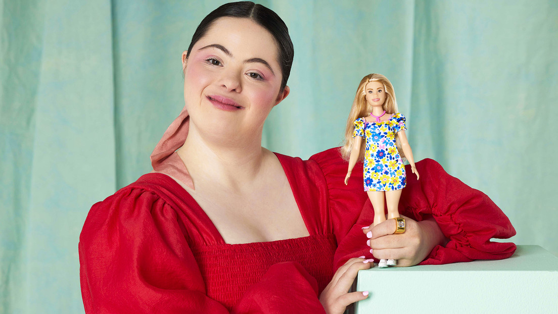 VIDEO: Presentan una muñeca Barbie con rasgos de síndrome de Down