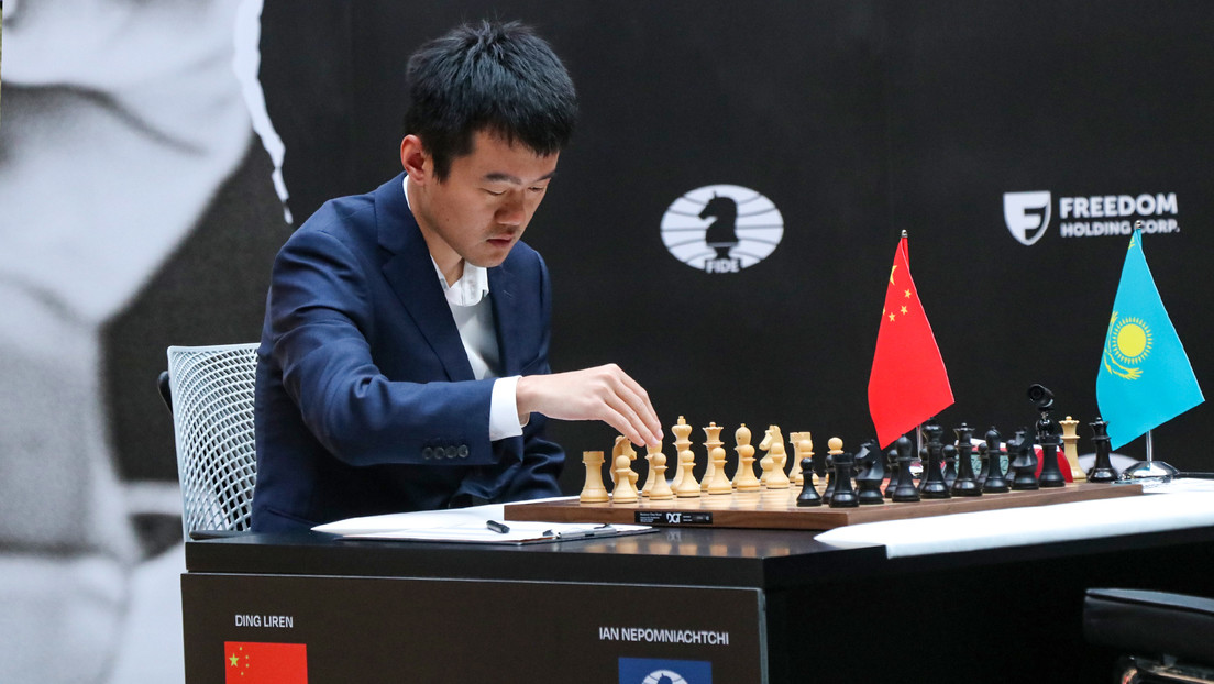 El chino Ding Liren gana al ruso Nepómniaschi en el duelo final del Campeonato Mundial de Ajedrez