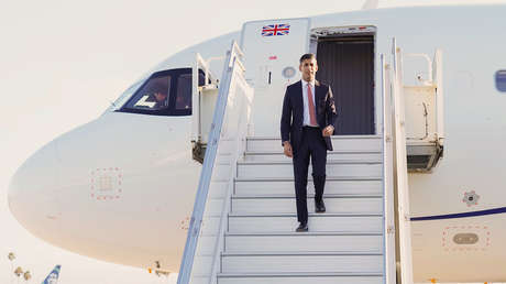 Revelan que Rishi Sunak hizo viajes en un jet privado por más de 600.000 dólares en 8 días