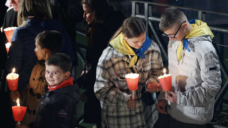 Ucrania arremete contra el Vaticano por permitir la participación de un niño ruso en la procesión del Viernes Santo