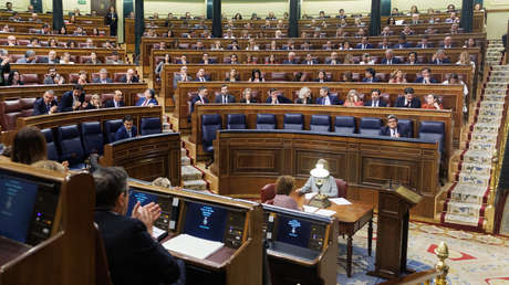 Dos Ministerios en España cambian la misma ley el mismo día y no se sabe qué versión está en vigor