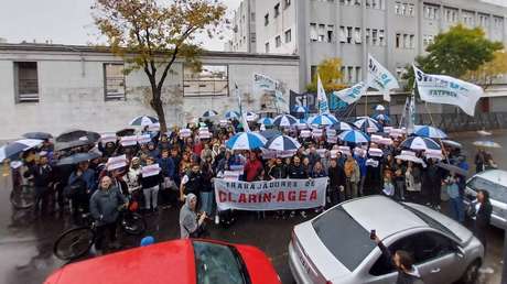 La prensa argentina protesta luego de que el diario Clarín despidiera a 48 trabajadores