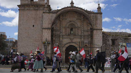 Sin clases y con múltiples bloqueos: así transcurre el paro en Perú contra la gestión del Gobierno