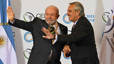 Alberto Fernández sugiere a Lula "abroquelar" América Latina y mantenerse "lejos de la pugna" global