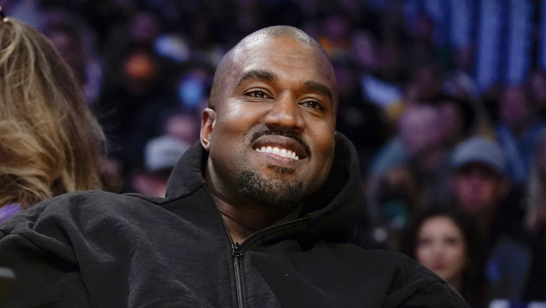 Inversores de Adidas demandan a la compañía que financian por la colaboración con Kanye West