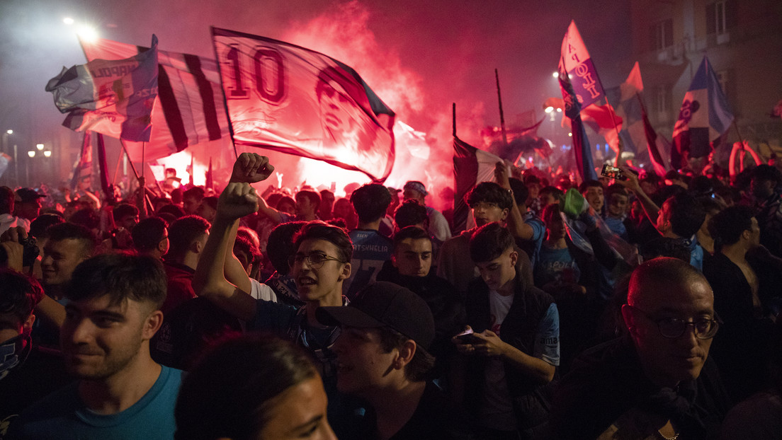 Un muerto y varios heridos en los festejos por la consagración del Napoli como campeón de Italia