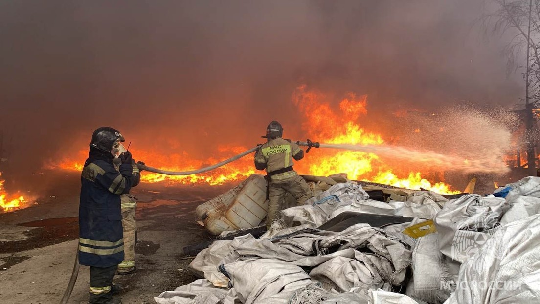 Situación "crítica" por incendios forestales en una provincia rusa de los Urales