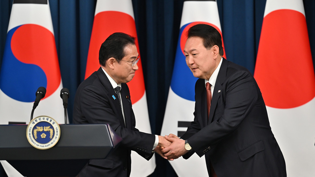 Corea del Sur y Japón restablecen bajo la sombra de EE.UU. la diplomacia itinerante tras 12 años