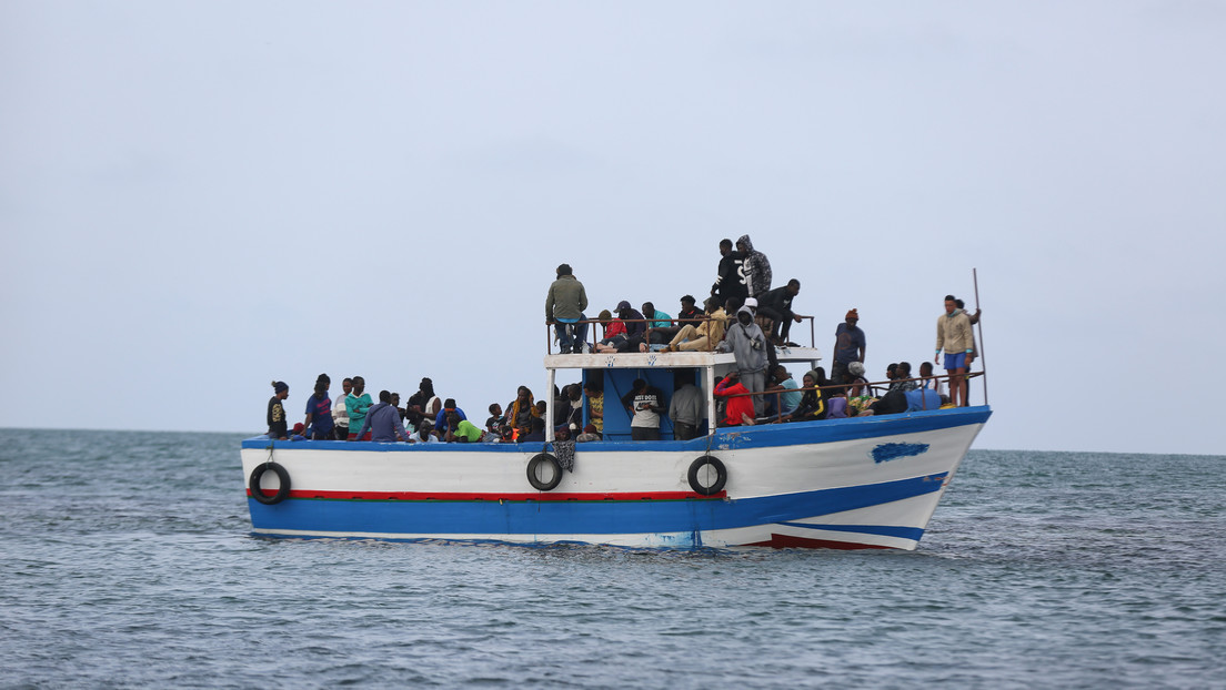 Crisis sin precedentes en Túnez: cientos de cadáveres de migrantes aparecen en las costas del país