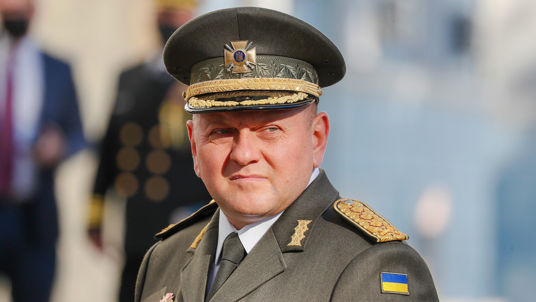 El jefe del Ejército ucraniano no llegó a una reunión con la OTAN debido a una situación "compleja" en el frente