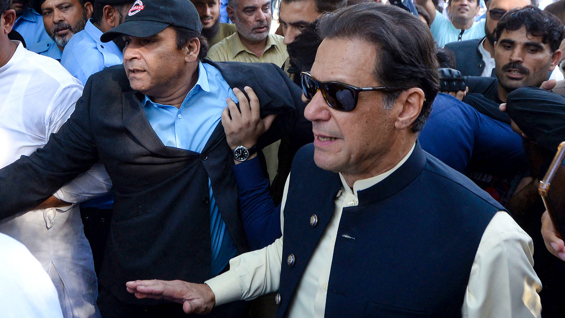 "Solo quiero elecciones libres y justas": Imran Khan se dirige a sus simpatizantes