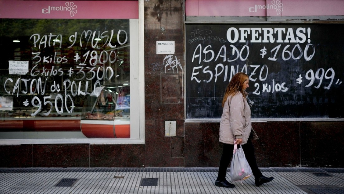 Argentina registra una inflación interanual de 108,8 %, la más alta desde 1991