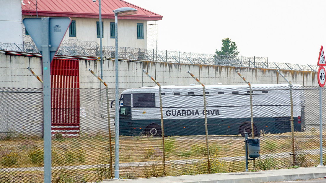 La Guardia Civil española confunde alcachofa con marihuana y encarcela a funcionarios de prisiones
