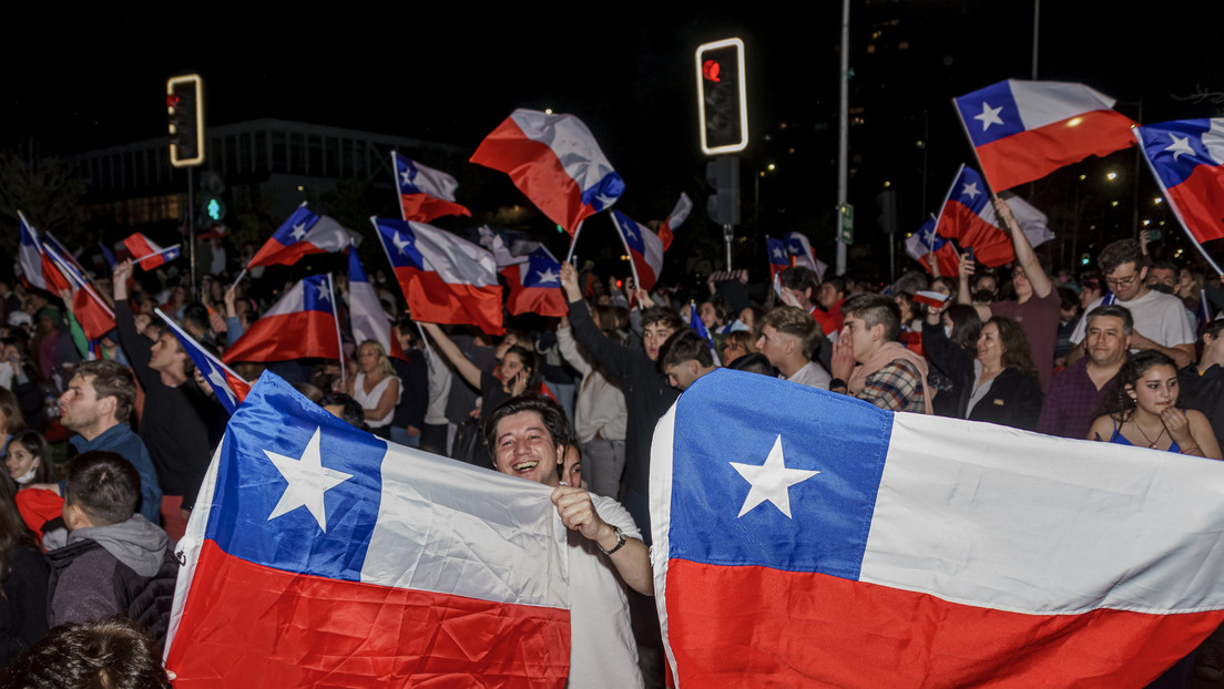 Entre la tempestad de la izquierda y la derecha enceguecida: ¿hacia dónde va Chile?