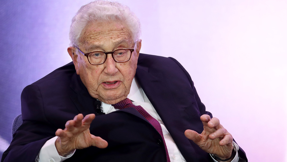 Kissinger da un giro de 180° al opinar sobre el ingreso de Ucrania en la OTAN
