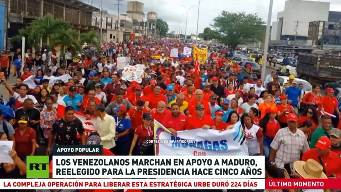 Los venezolanos marchan en apoyo a Maduro, reelegido para la Presidencia hace 5 años