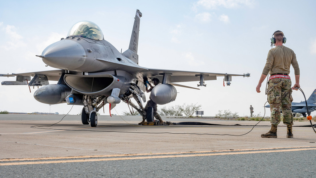 Borrell espera que Ucrania reciba "pronto" cazas F-16