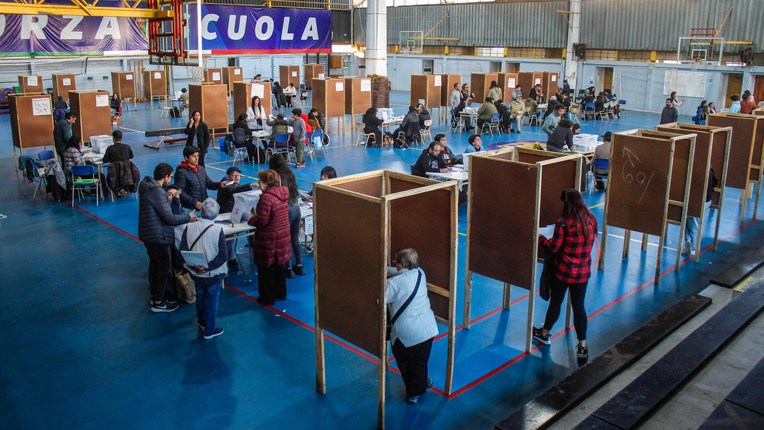 "Tenemos que volver a convocar a las mayorías populares": El reto de la izquierda chilena