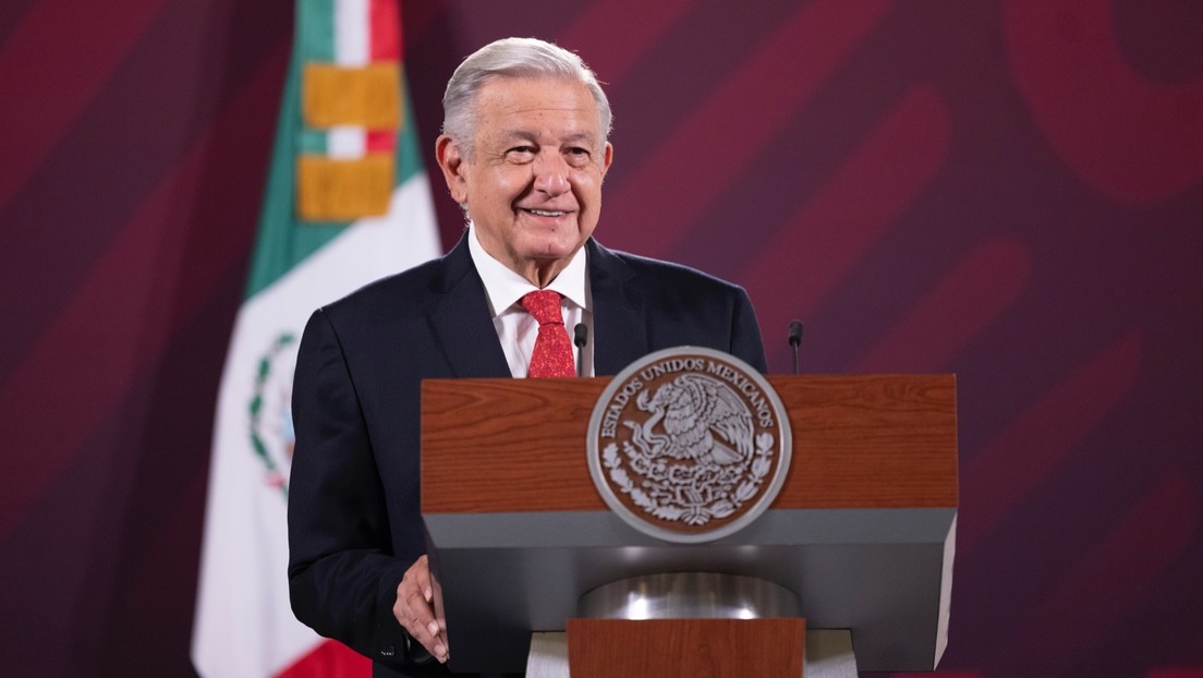 López Obrador pedirá a Hacienda una propuesta para comprar Banamex: "Necesitamos un banco"