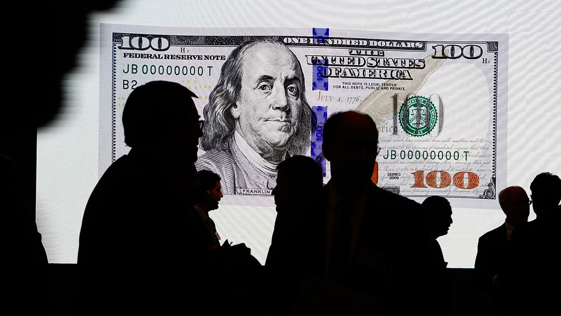 Medvédev: "La imprenta de dinero en EE.UU. ya no se detendrá y nadie sabe cómo reaccionará la economía global"