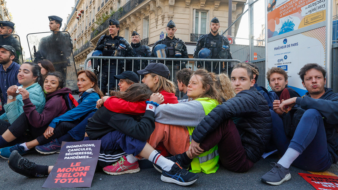 Francia: Policía reprime a activistas ambientales que protestan contra un gigante energético (VIDEOS)