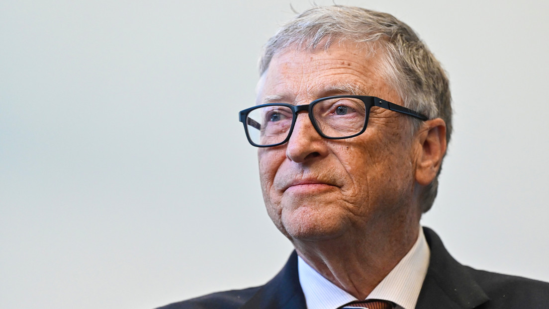 Bill Gates vaticina la aparición de un asistente personal con IA que acabará con Google y Amazon