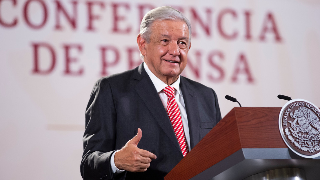 López Obrador presenta su declaración patrimonial y revela cuánto gana como presidente
