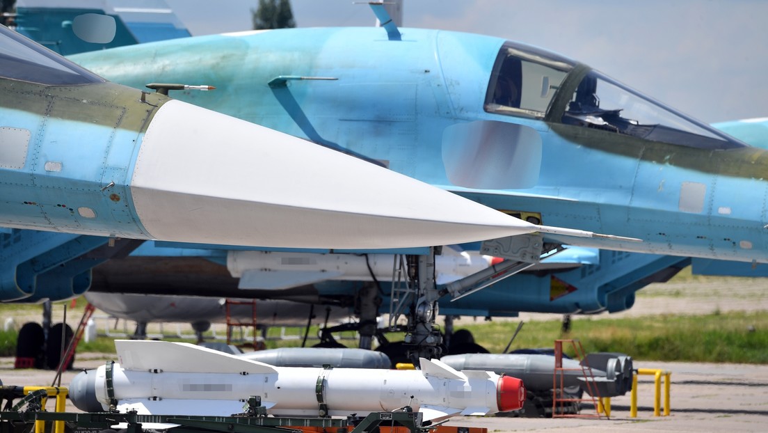 Rusia ataca objetivos militares en aeródromos de Ucrania con misiles de alta precisión