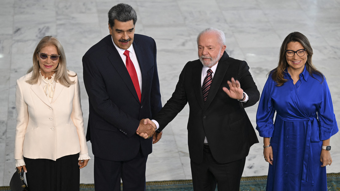 Lula recibe a Maduro en el Palacio de Planalto en Brasilia