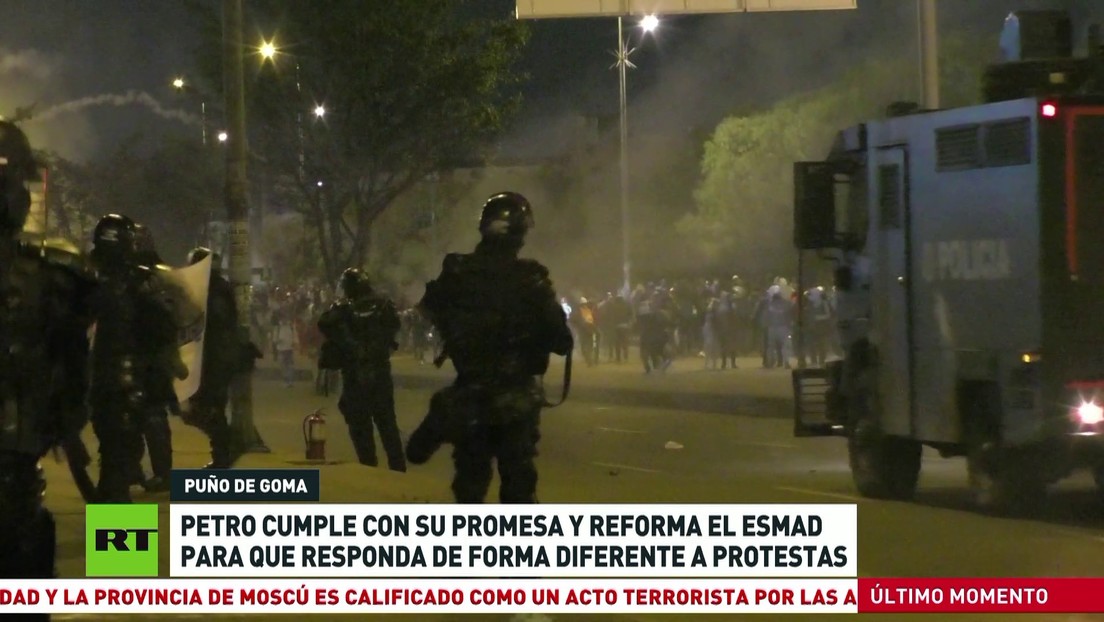 Petro cumple su promesa y reforma el Esmad para que responda de forma diferente a las protestas en Colombia