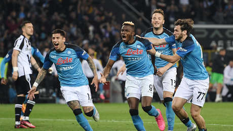 El Napoli se corona campeón de Italia tras 33 años de su último 'Scudetto', conseguido con Maradona