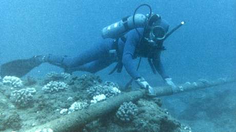 FT revela plan de la UE para construir un cable submarino de Internet que reduzca la dependencia de Rusia