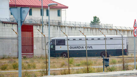 La Guardia Civil espa帽ola confunde alcachofa con marihuana y encarcela a funcionarios de prisiones