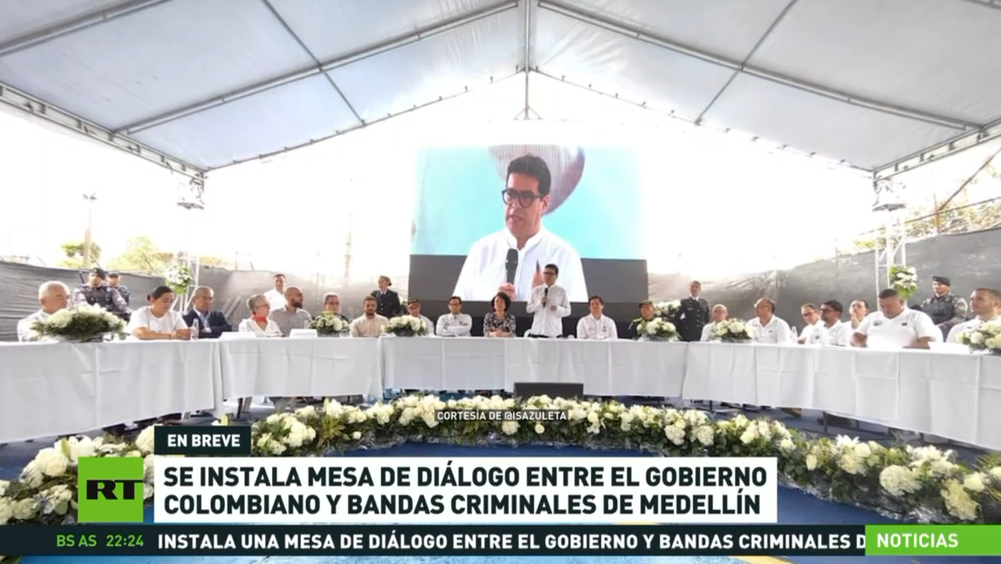 Mesa de diálogo entre el Gobierno colombiano y bandas criminales de Medellín