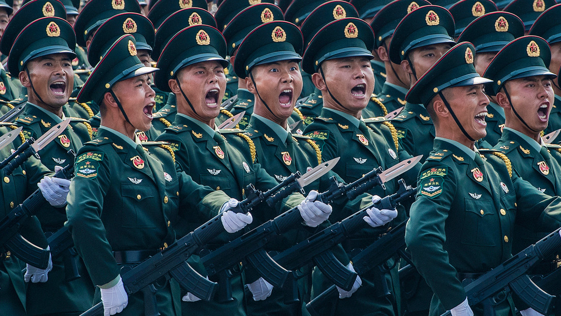 China es "perturbadora" pero las conversaciones deben continuar, según tres ministros de Defensa
