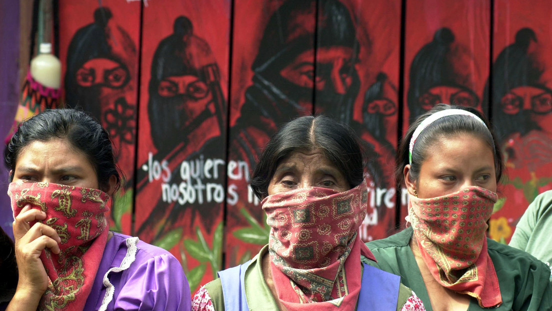 Una acción global desde México clama por un "alto a la guerra contra los pueblos zapatistas"