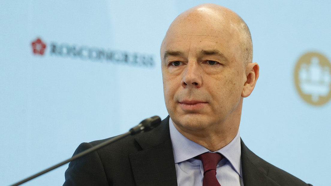 Ministro de Finanzas ruso: "No desafiamos al dólar, el dólar desafió a Rusia"