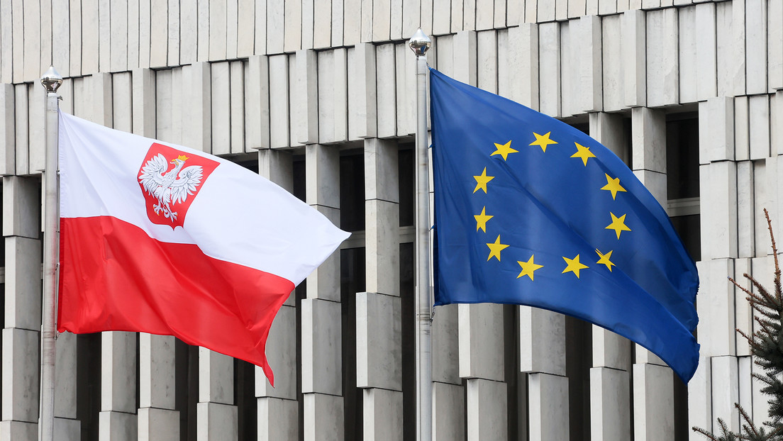 La UE abre una investigación de la ley de Polonia sobre la "influencia rusa"
