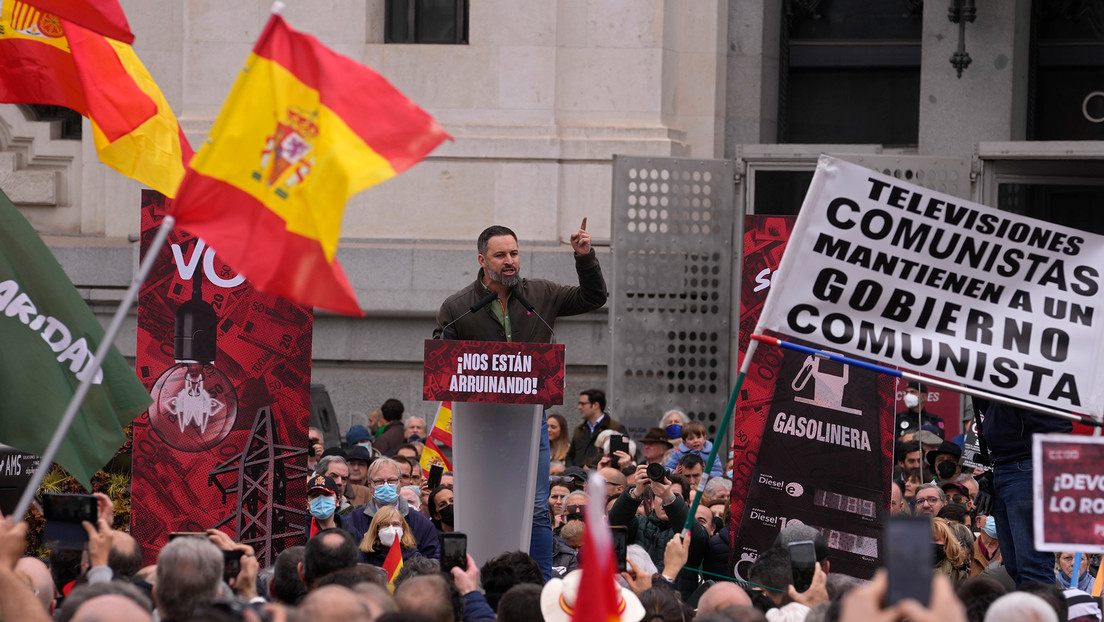 Las medidas acordadas con la ultraderecha en Valencia dan pistas sobre un eventual Gobierno de España