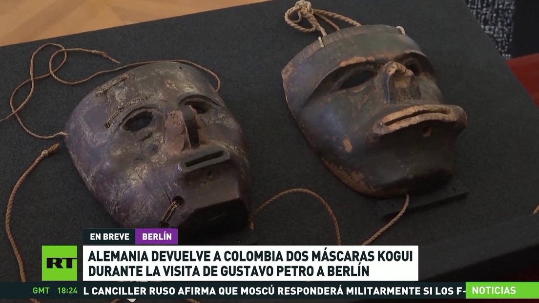 Alemania devuelve a Colombia dos máscaras kogui durante la visita de Gustavo Petro a Berlín