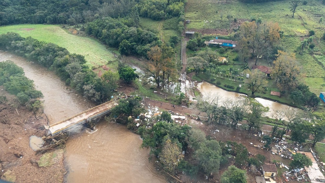 Más de una decena de muertos y numerosos desaparecidos deja un ciclón extratropical en el sur de Brasil