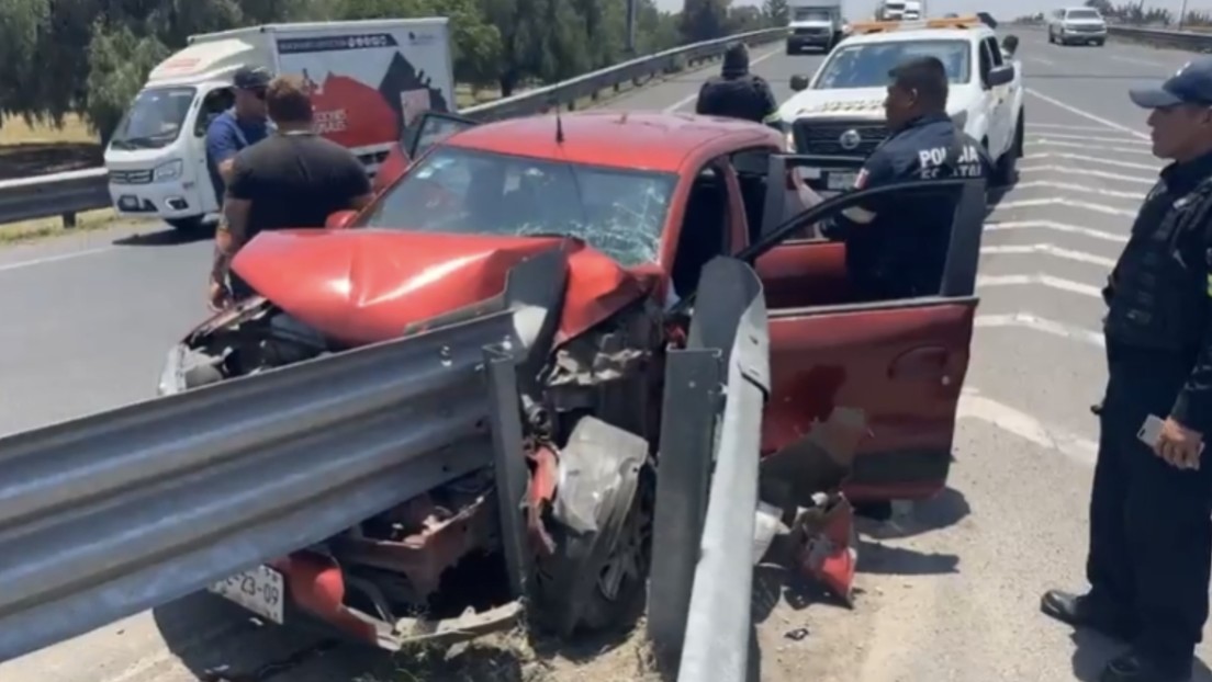 Enfermera mexicana vio un accidente en la carretera, se detuvo y salvó la vida de dos personas
