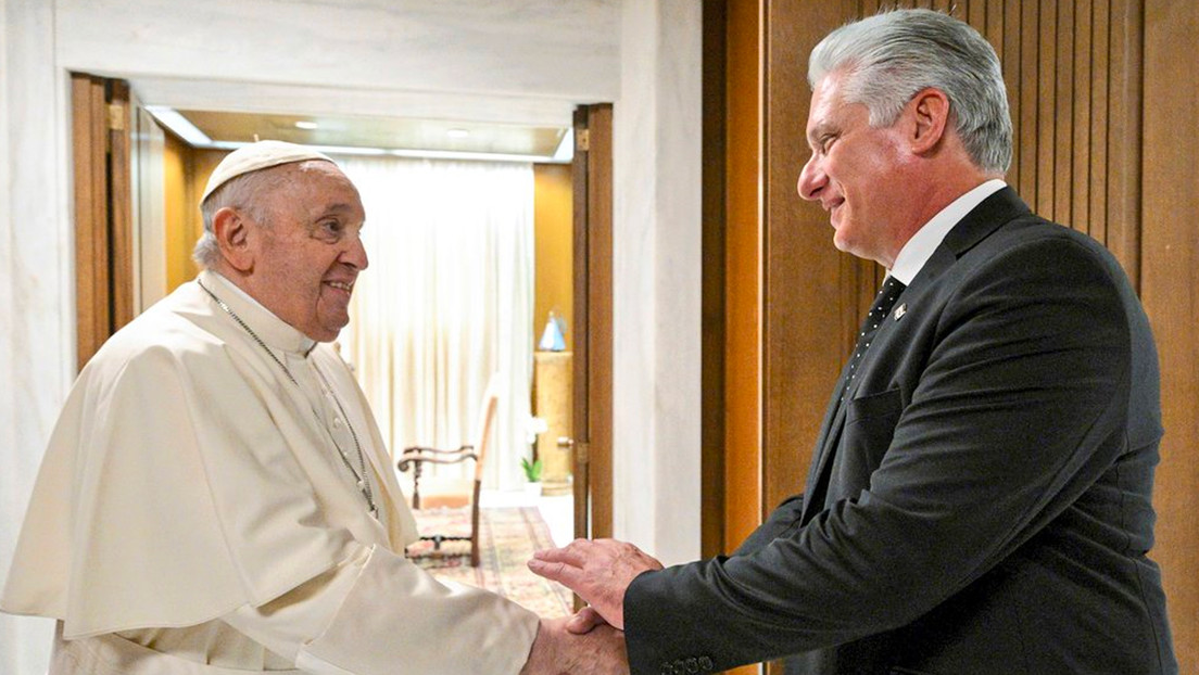 El presidente de Cuba llega al Vaticano para reunirse con el papa Francisco