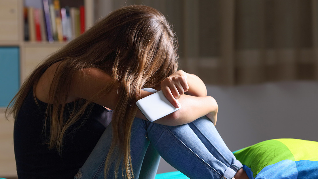 Encuesta: El número de adolescentes con depresión se ha duplicado con las redes sociales
