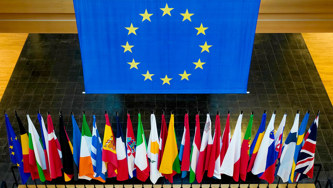 Politico: La UE no se decide a usar su "nueva arma de sanciones" antirrusas contra terceros países