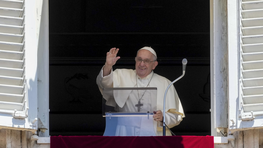 El papa reza por la familia de la joven, en cuya desaparición hace 40 años podría estar involucrado el Vaticano