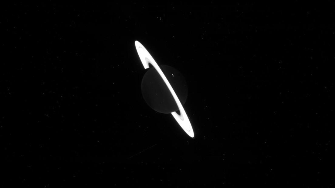 El telescopio James Webb capta increíbles imágenes de Saturno y sus anillos en todo su esplendor